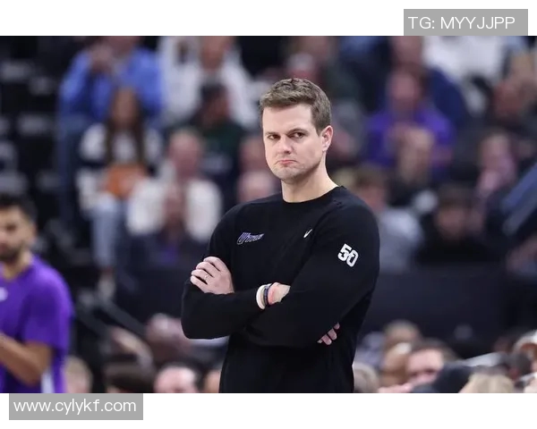 爵士队内讧频发，球队成绩跌至倒数